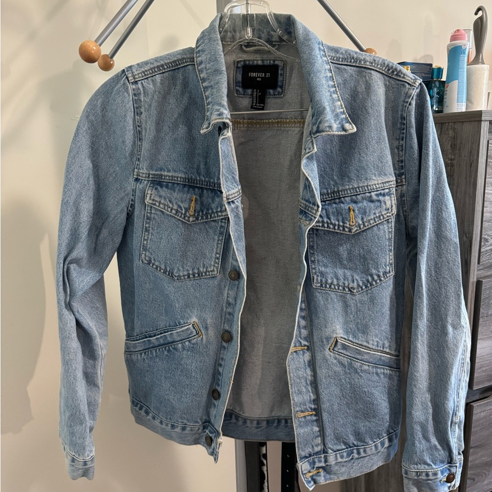 Forever 21 Men's Blue Denim Jacket